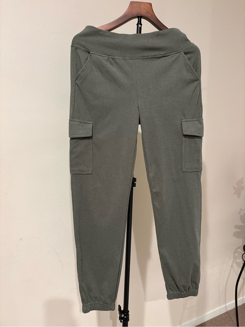 a new day Olive Green Cargo Jogger Pants for women M